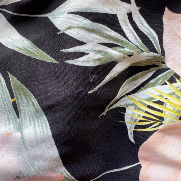 Kona Sol Floral Swim Top With Adjustable Straps Black Multicolor Womens Size L - Picture 3 of 8